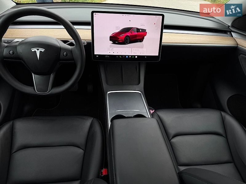 Внедорожник / Кроссовер Tesla Model Y 2024 в Львове фото 5 Внедорожник / Кроссовер Tesla Model Y 2024 в Львове