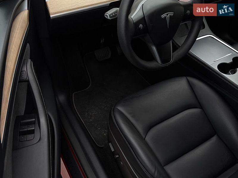 Внедорожник / Кроссовер Tesla Model Y 2024 в Львове фото 7 Внедорожник / Кроссовер Tesla Model Y 2024 в Львове