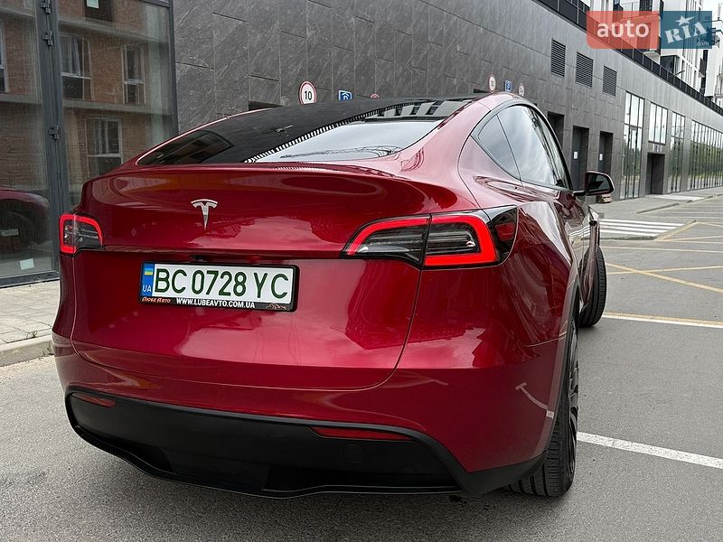 Внедорожник / Кроссовер Tesla Model Y 2024 в Львове фото 4 Внедорожник / Кроссовер Tesla Model Y 2024 в Львове