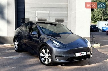 Внедорожник / Кроссовер Tesla Model Y 2022 в Киеве