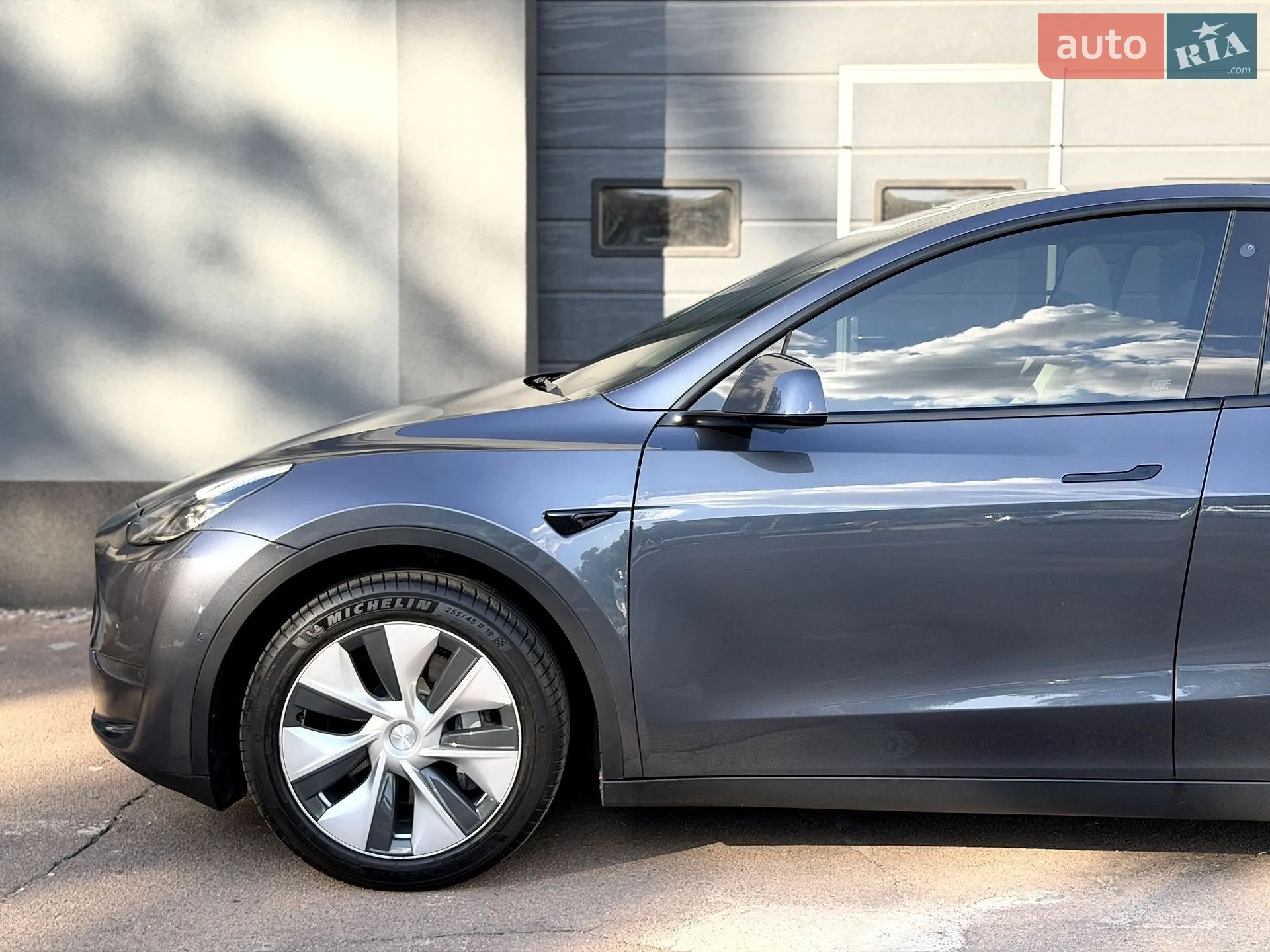 2022 Tesla Model Y - мініатюра 4