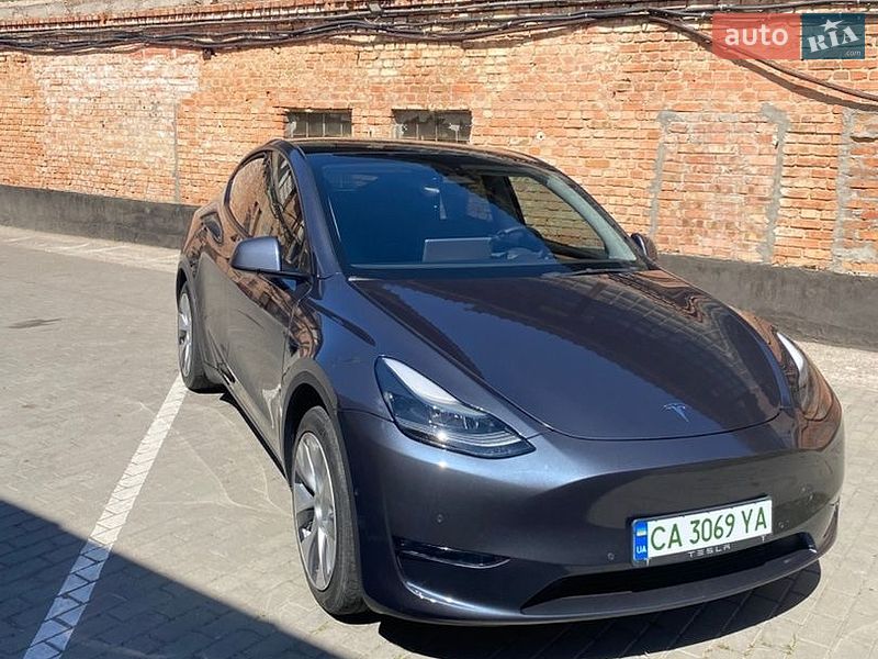 Позашляховик / Кросовер Tesla Model Y 2022 в Черкасах