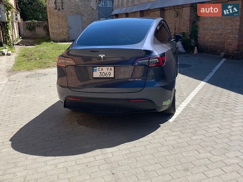 Позашляховик / Кросовер Tesla Model Y 2022 в Черкасах