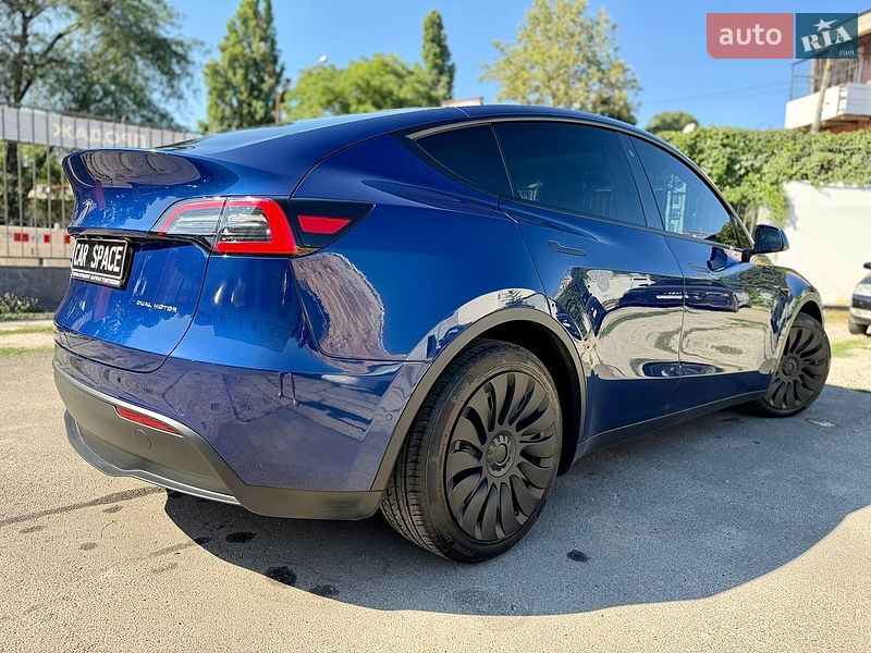 Внедорожник / Кроссовер Tesla Model Y 2020 в Одессе