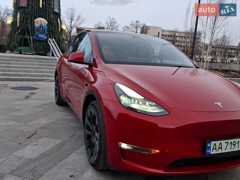 Внедорожник / Кроссовер Tesla Model Y 2022 в Харькове
