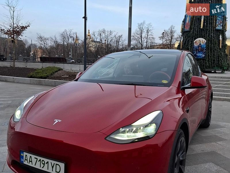 Внедорожник / Кроссовер Tesla Model Y 2022 в Харькове