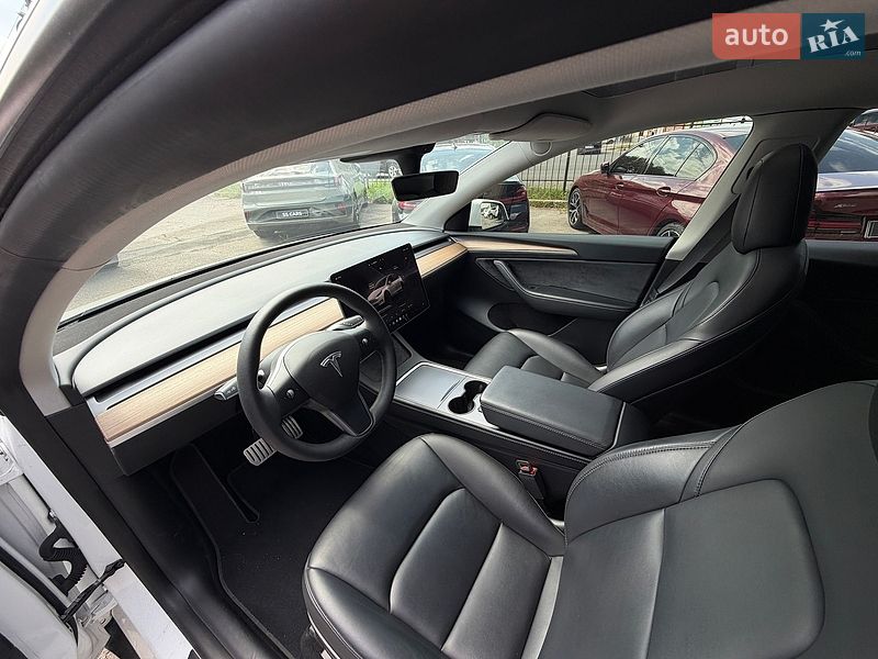 Позашляховик / Кросовер Tesla Model Y 2022 в Полтаві