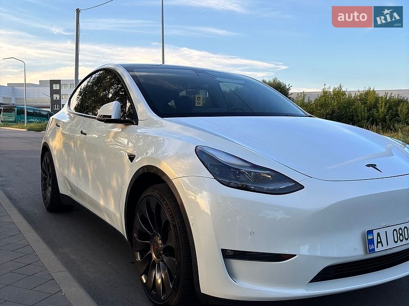 Внедорожник / Кроссовер Tesla Model Y 2022 в Харькове