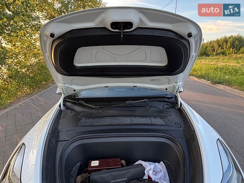 Внедорожник / Кроссовер Tesla Model Y 2022 в Харькове