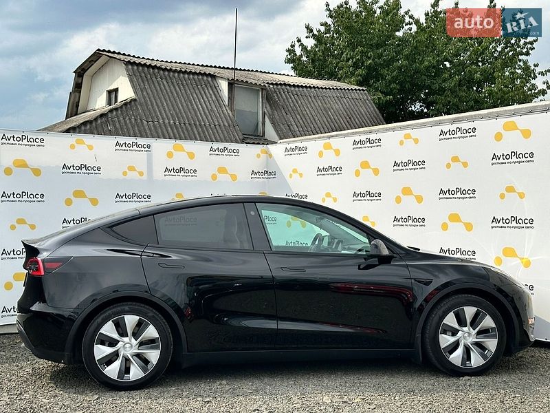 Позашляховик / Кросовер Tesla Model Y 2021 в Луцьку фото 21 Позашляховик / Кросовер Tesla Model Y 2021 в Луцьку
