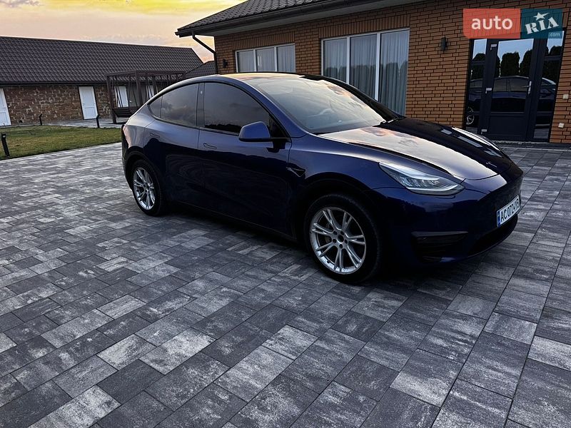 Позашляховик / Кросовер Tesla Model Y 2020 в Луцьку