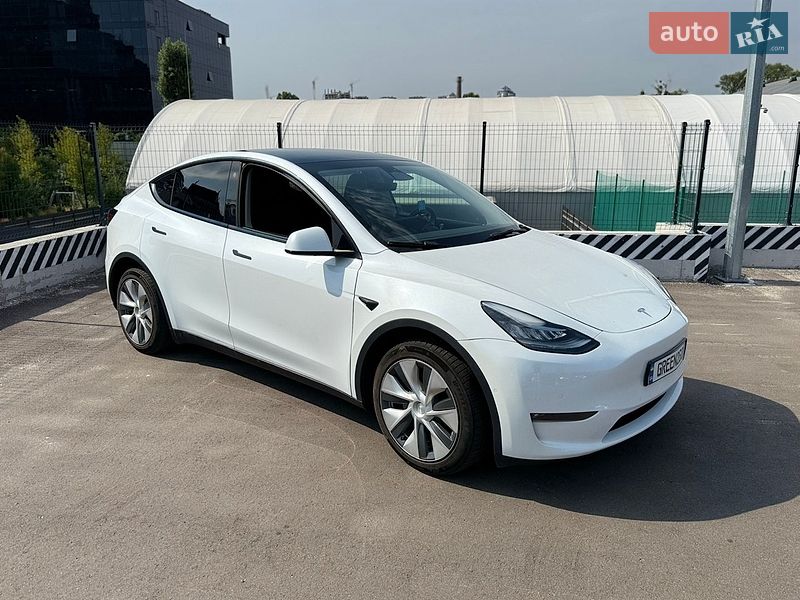 Позашляховик / Кросовер Tesla Model Y 2022 в Києві