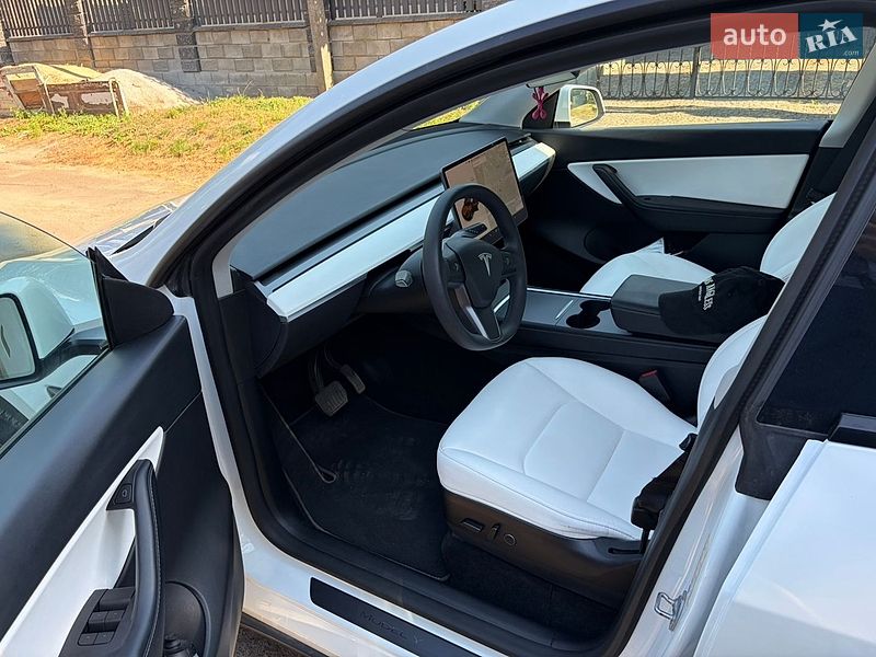 Внедорожник / Кроссовер Tesla Model Y 2021 в Ровно фото 21 Внедорожник / Кроссовер Tesla Model Y 2021 в Ровно