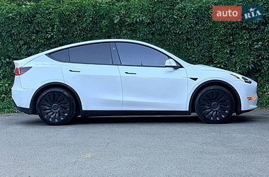 Внедорожник / Кроссовер Tesla Model Y 2024 в Киеве