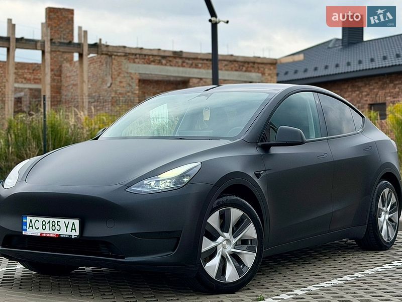 Позашляховик / Кросовер Tesla Model Y 2023 в Луцьку фото 3 Позашляховик / Кросовер Tesla Model Y 2023 в Луцьку