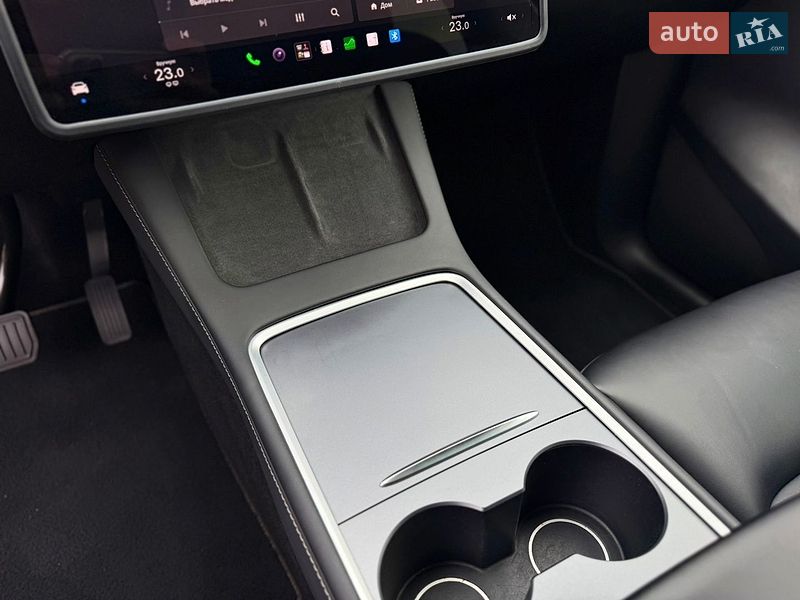 Позашляховик / Кросовер Tesla Model Y 2023 в Луцьку фото 24 Позашляховик / Кросовер Tesla Model Y 2023 в Луцьку
