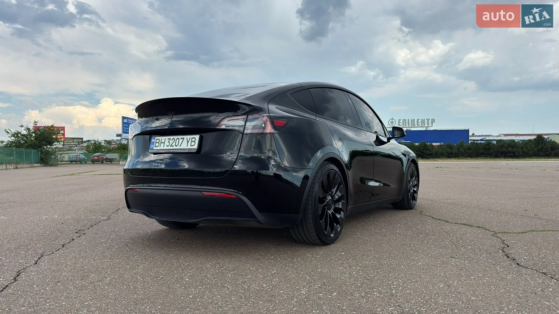 2023 Tesla Model Y - мініатюра 9