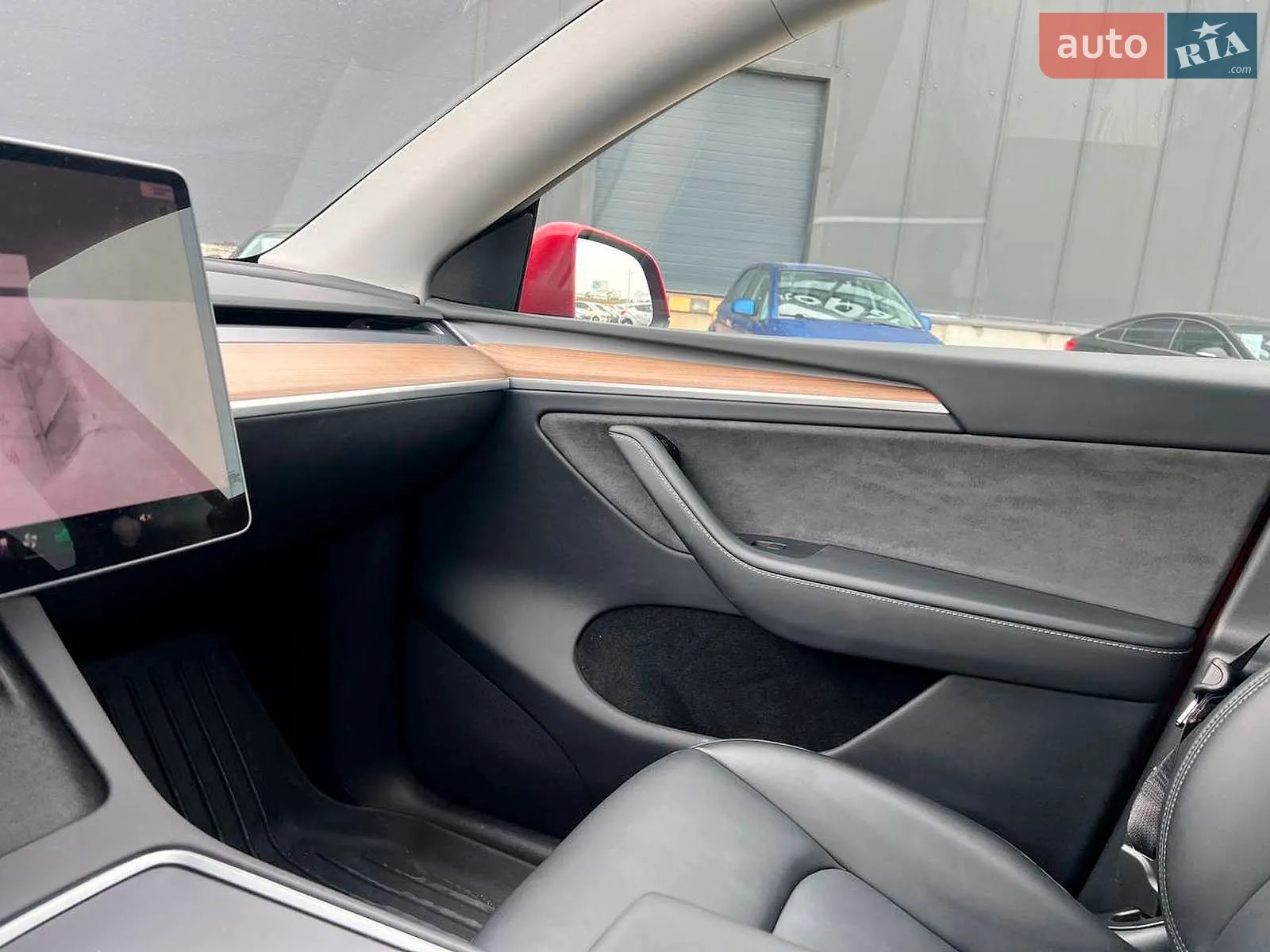 2024 Tesla Model Y - мініатюра 35