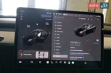 Позашляховик / Кросовер Tesla Model Y 2023 в Львові