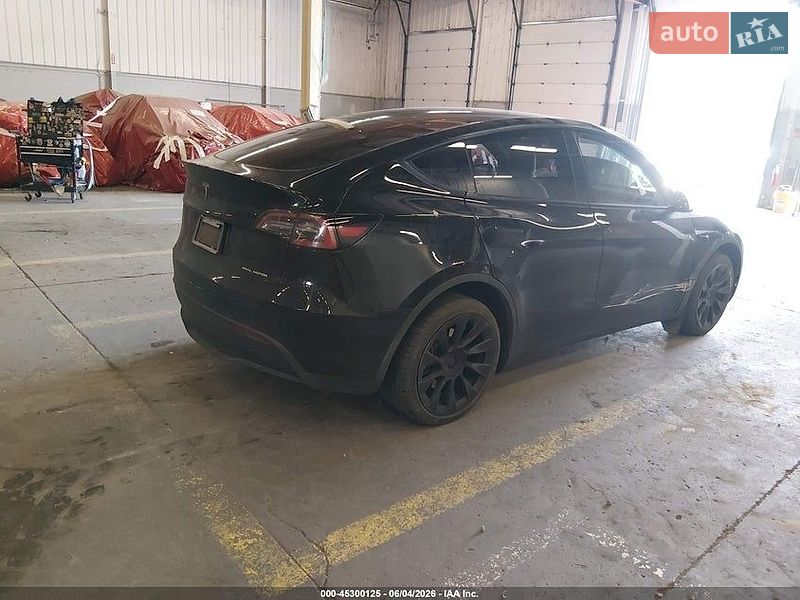 Позашляховик / Кросовер Tesla Model Y 2023 в Львові