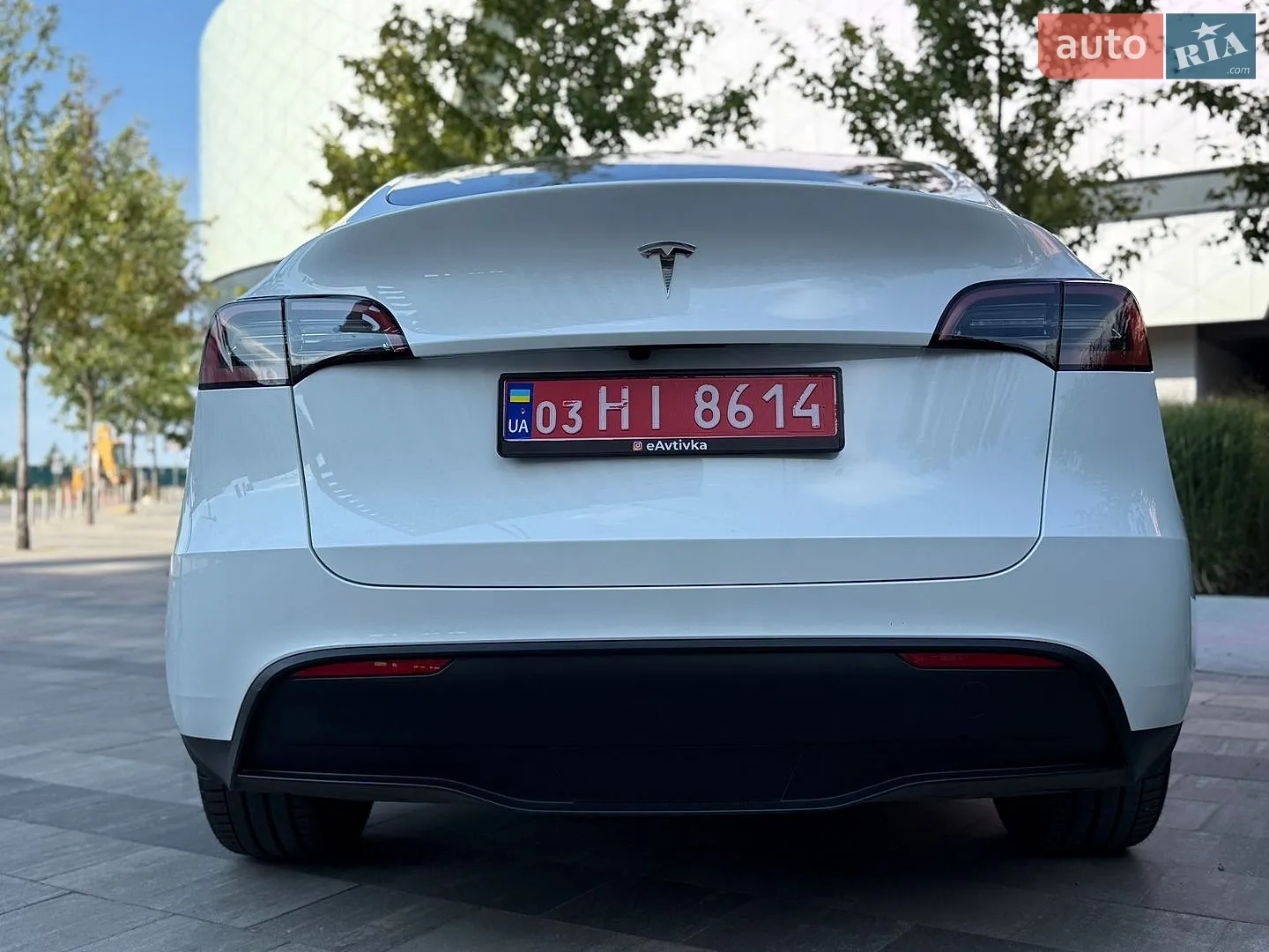 2024 Tesla Model Y - мініатюра 18
