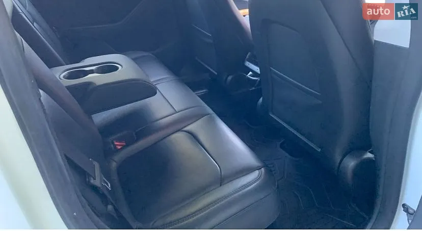 2023 Tesla Model Y - мініатюра 11