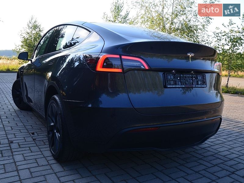 Позашляховик / Кросовер Tesla Model Y 2025 в Дрогобичі фото 26 Позашляховик / Кросовер Tesla Model Y 2025 в Дрогобичі