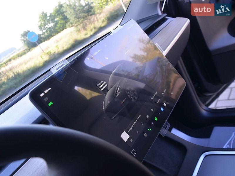Позашляховик / Кросовер Tesla Model Y 2025 в Дрогобичі фото 38 Позашляховик / Кросовер Tesla Model Y 2025 в Дрогобичі