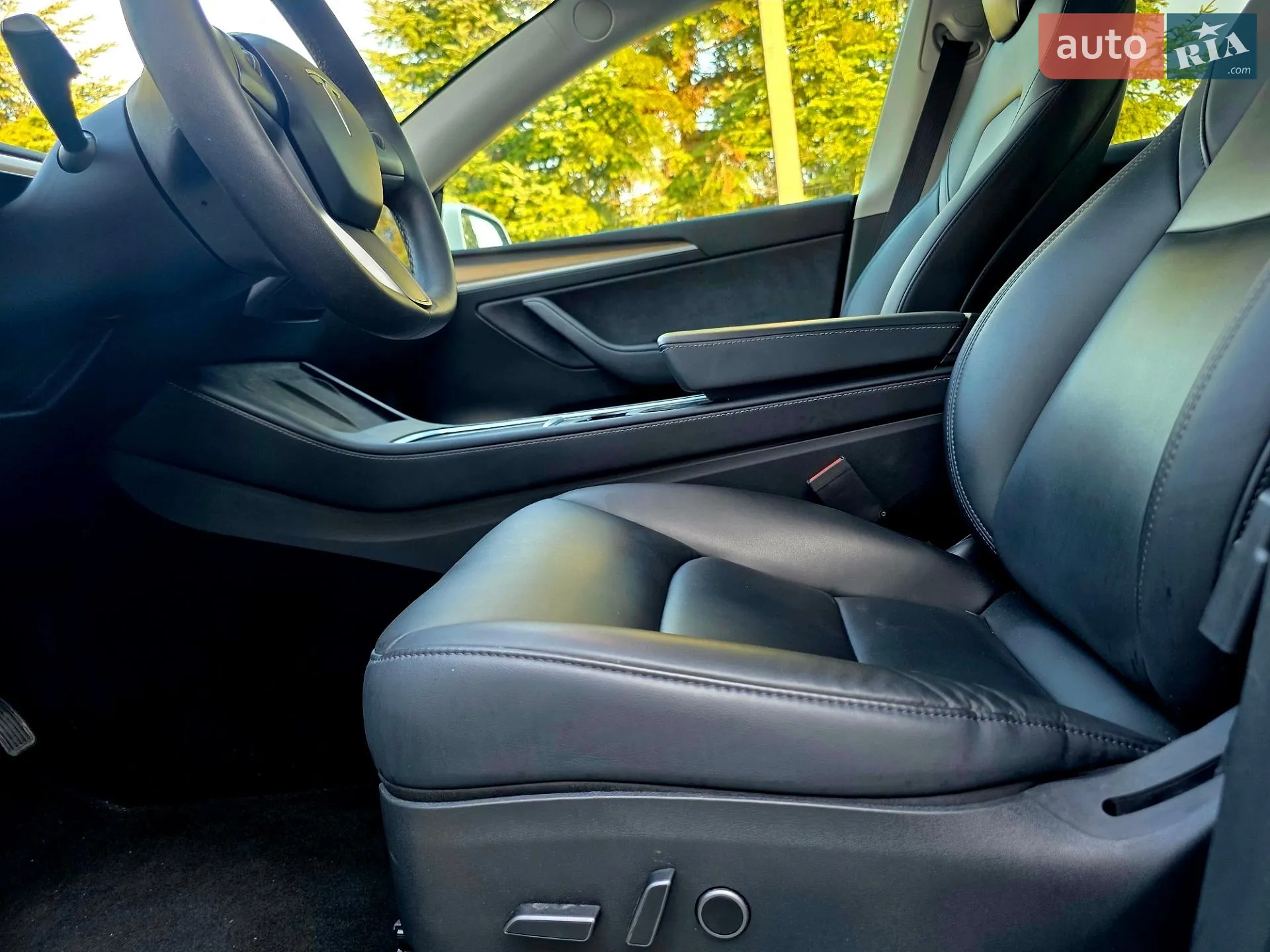 2021 Tesla Model Y - мініатюра 26