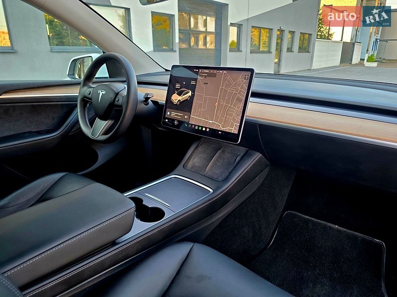 Внедорожник / Кроссовер Tesla Model Y 2021 в Самборе фото 27 Внедорожник / Кроссовер Tesla Model Y 2021 в Самборе