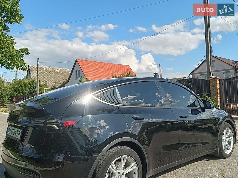 Внедорожник / Кроссовер Tesla Model Y 2023 в Сквире