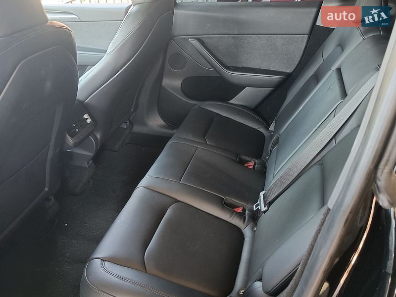 Позашляховик / Кросовер Tesla Model Y 2023 в Сквирі фото 11 Позашляховик / Кросовер Tesla Model Y 2023 в Сквирі