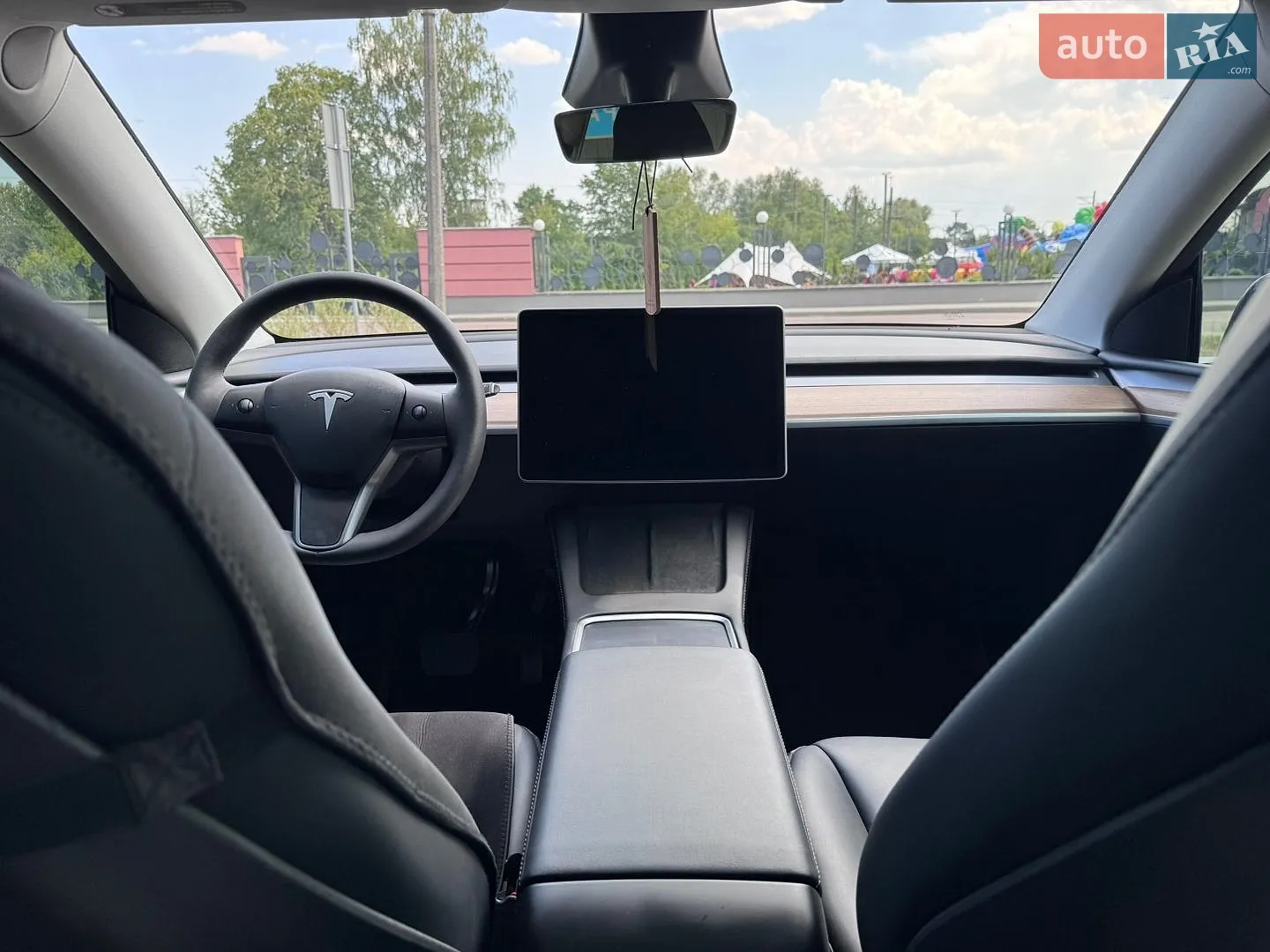 2024 Tesla Model Y - мініатюра 20