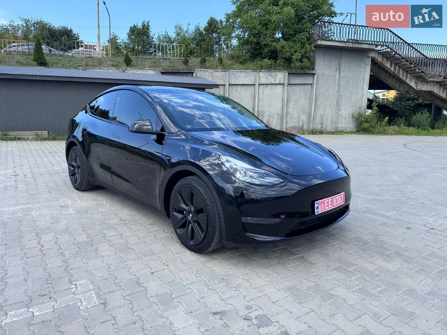 2024 Tesla Model Y - мініатюра 27