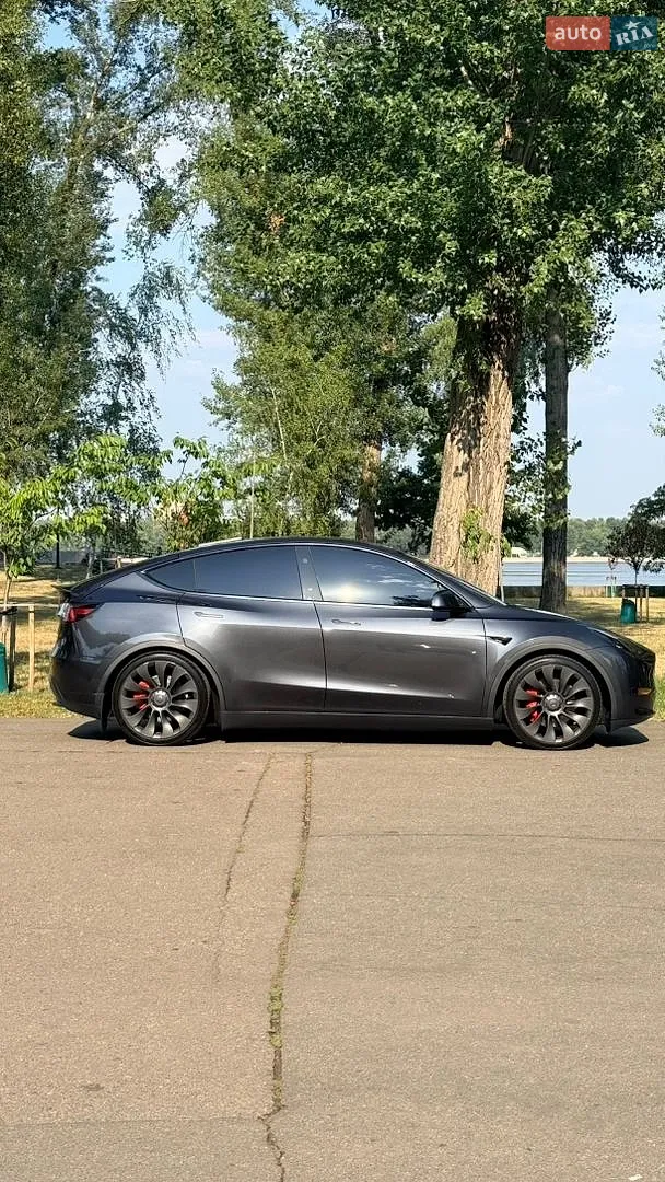 2024 Tesla Model Y - мініатюра 5