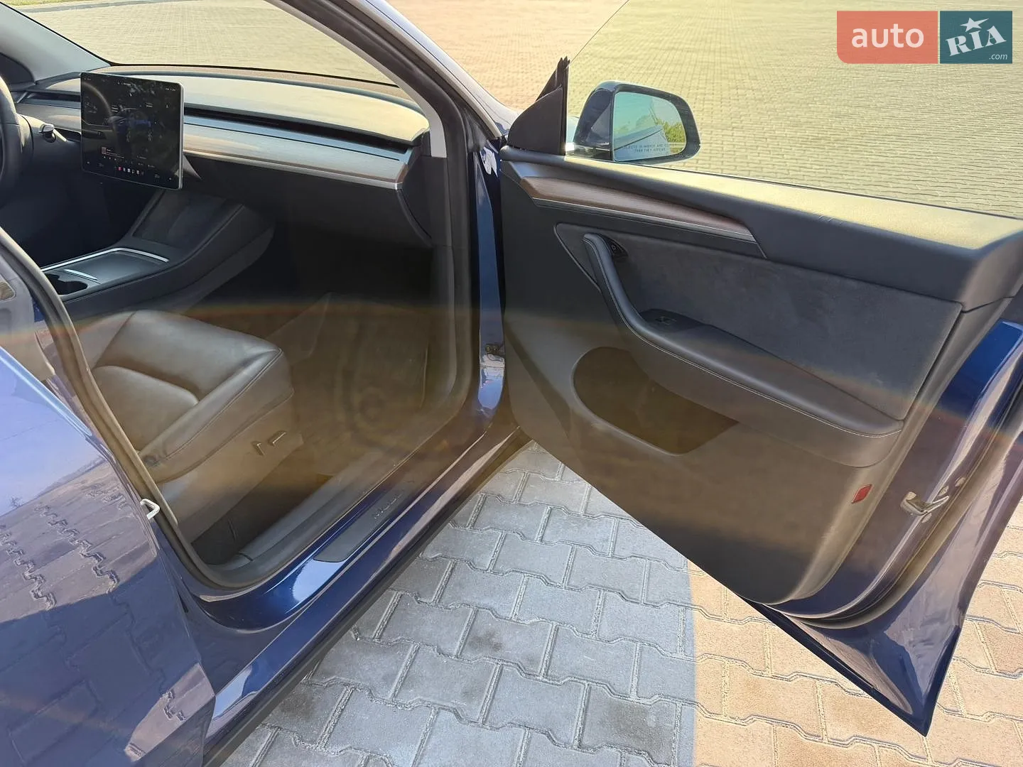 2023 Tesla Model Y - мініатюра 28