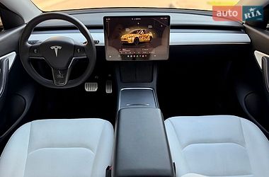 Позашляховик / Кросовер Tesla Model Y 2022 в Харкові