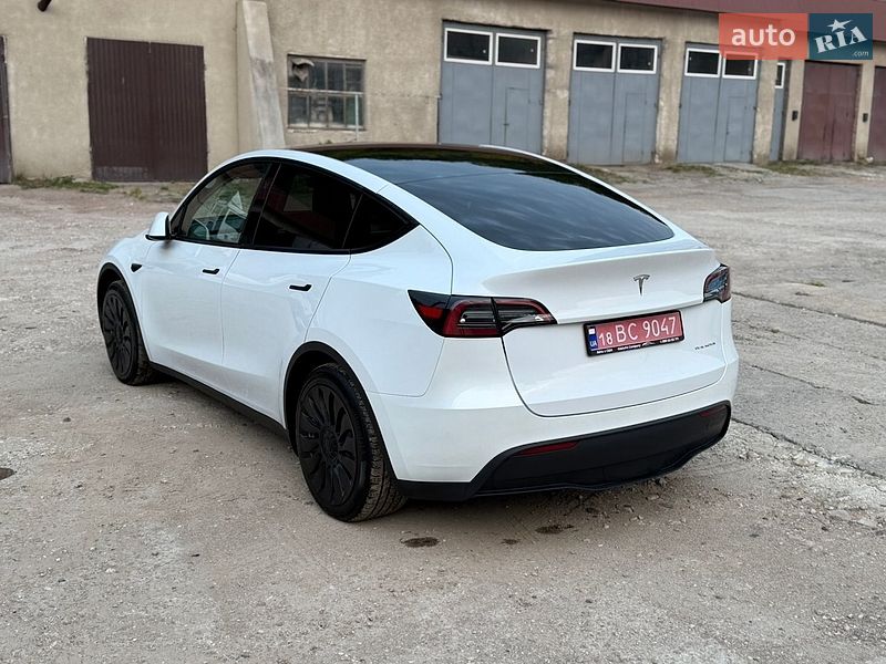 Позашляховик / Кросовер Tesla Model Y 2023 в Кременці фото 8 Позашляховик / Кросовер Tesla Model Y 2023 в Кременці