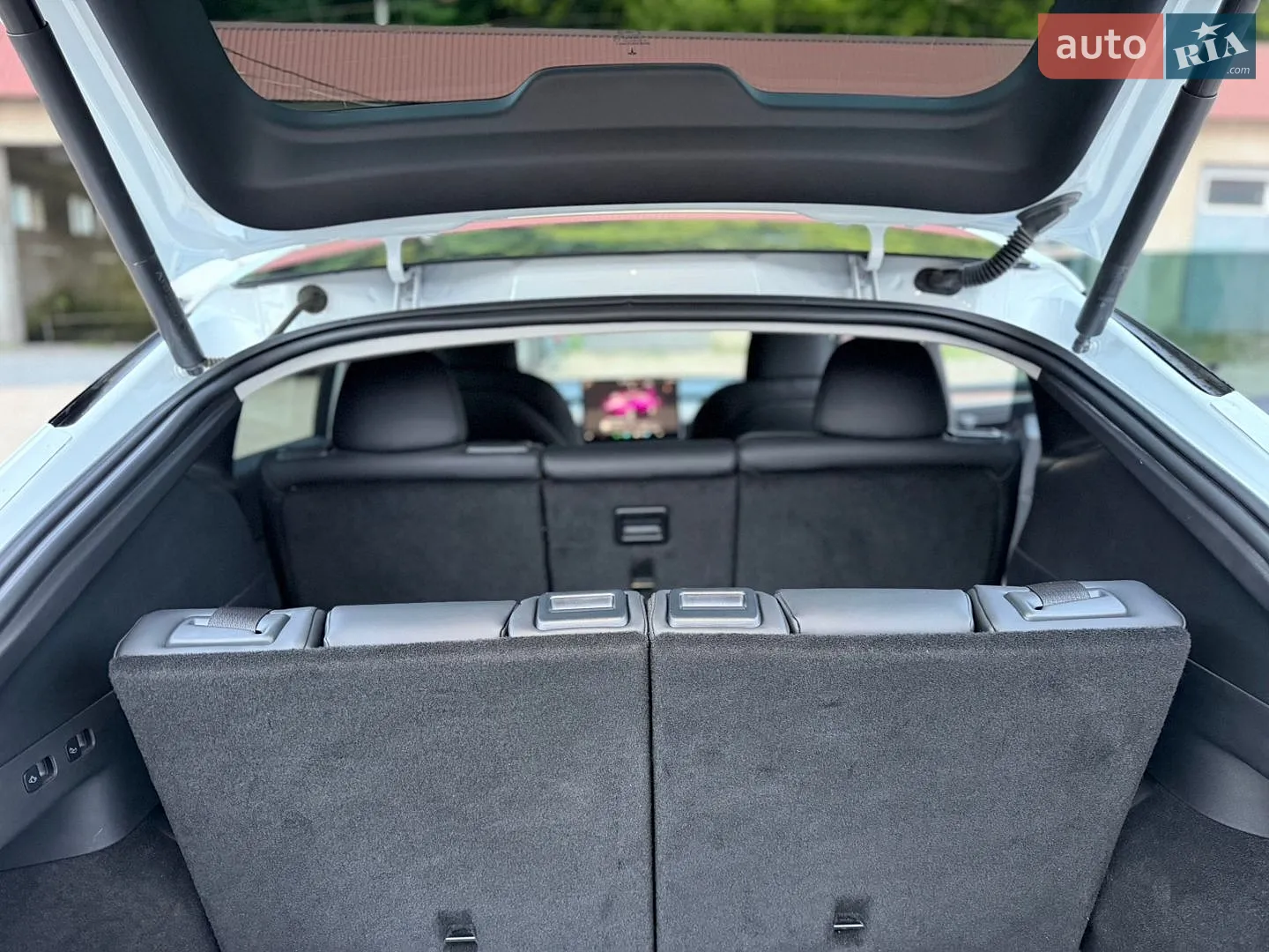 2023 Tesla Model Y - мініатюра 21