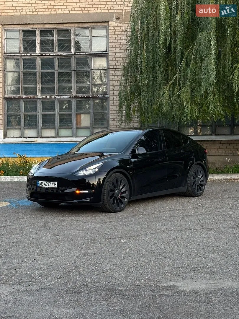 2020 Tesla Model Y - мініатюра 2