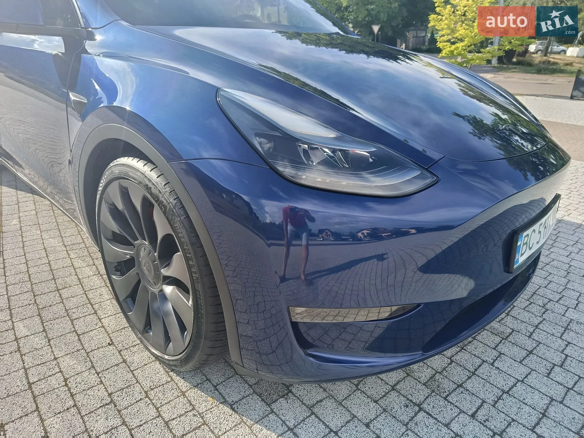 2023 Tesla Model Y - мініатюра 3