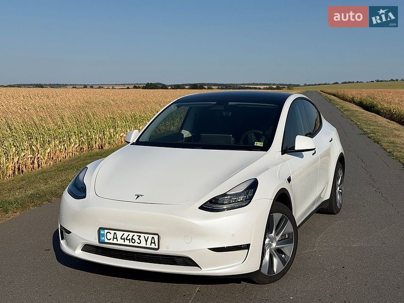 Tesla Model Y 2020