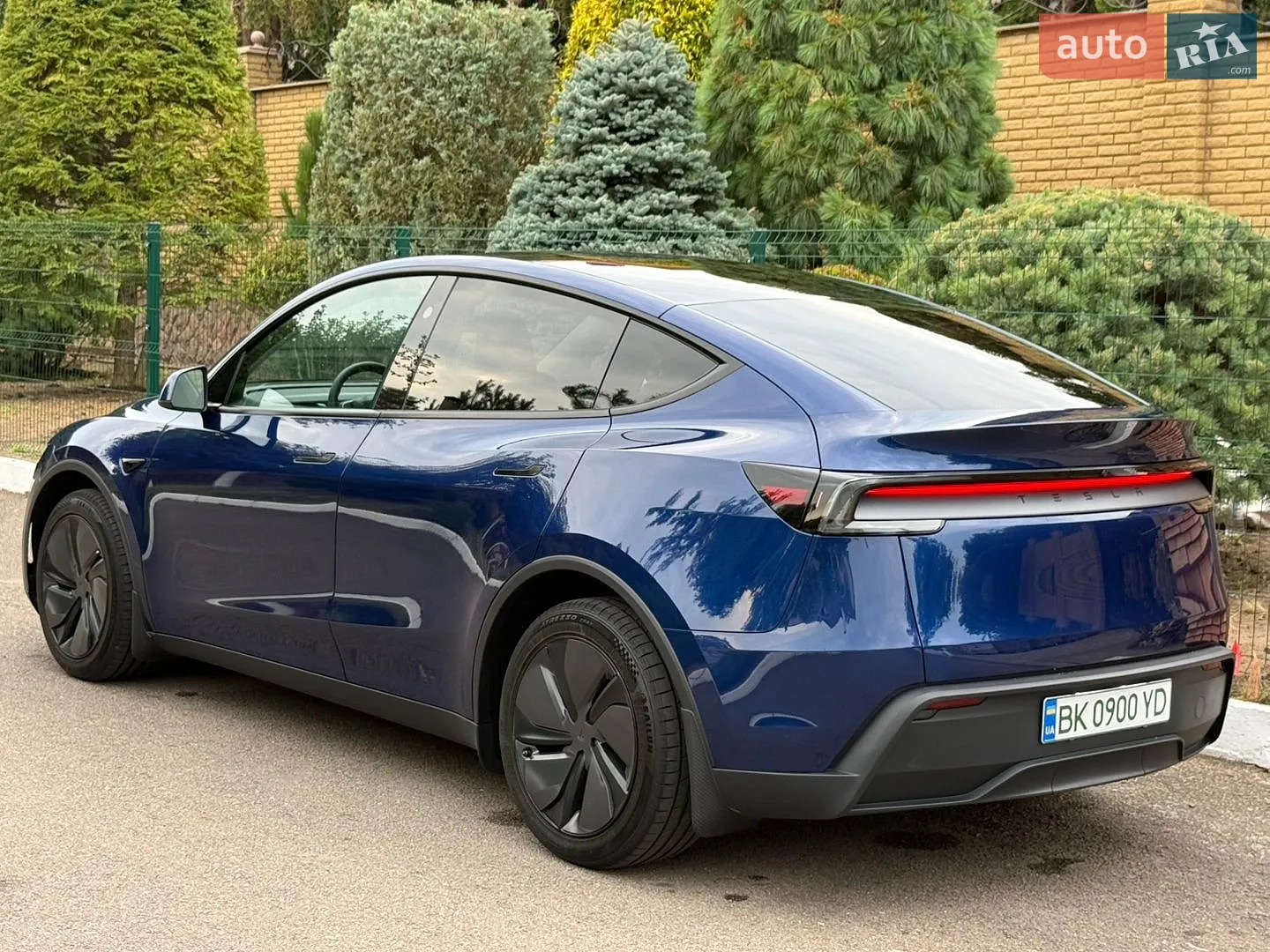 2025 Tesla Model Y - мініатюра 41