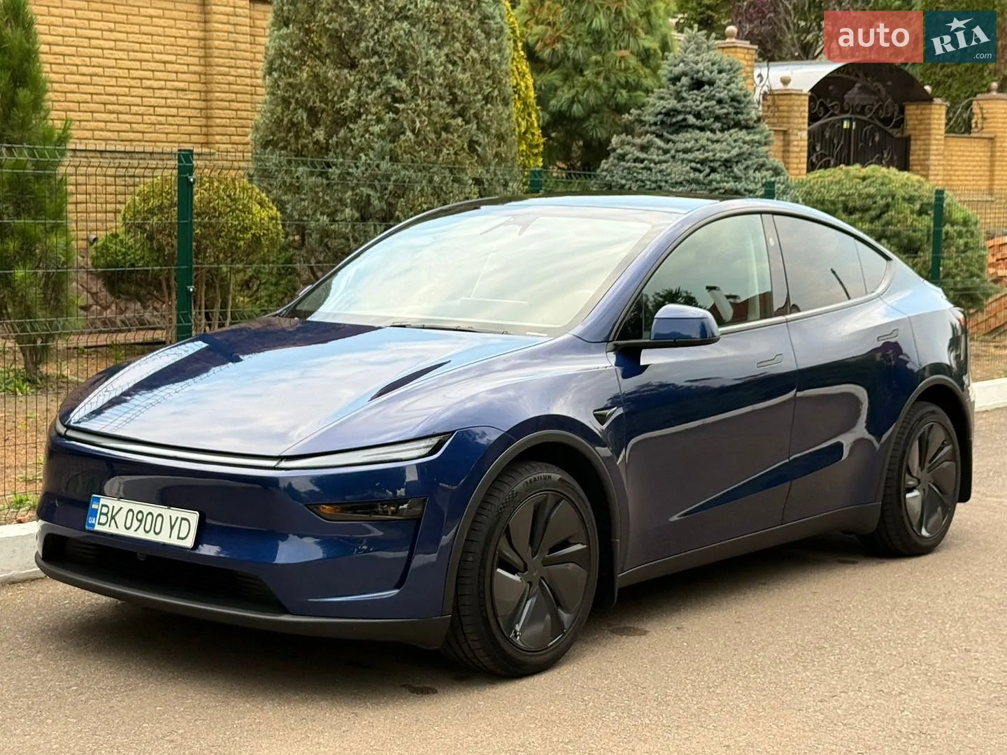 2025 Tesla Model Y - мініатюра 47