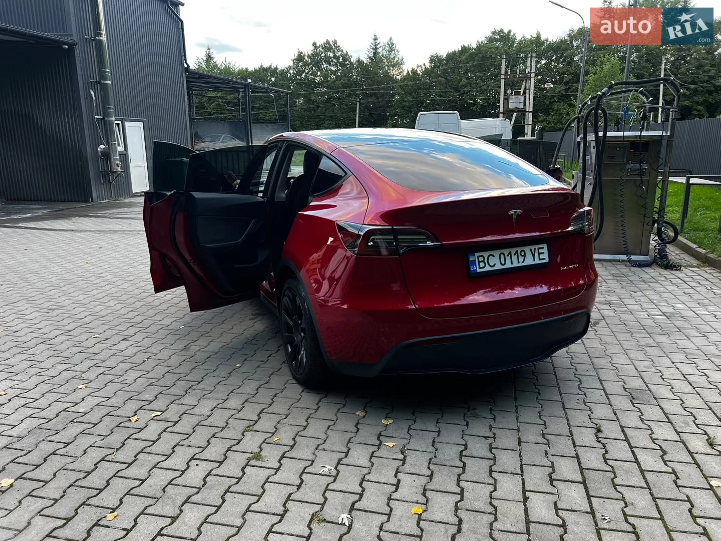 2021 Tesla Model Y - мініатюра 18