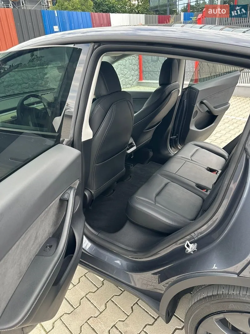 2022 Tesla Model Y - мініатюра 12