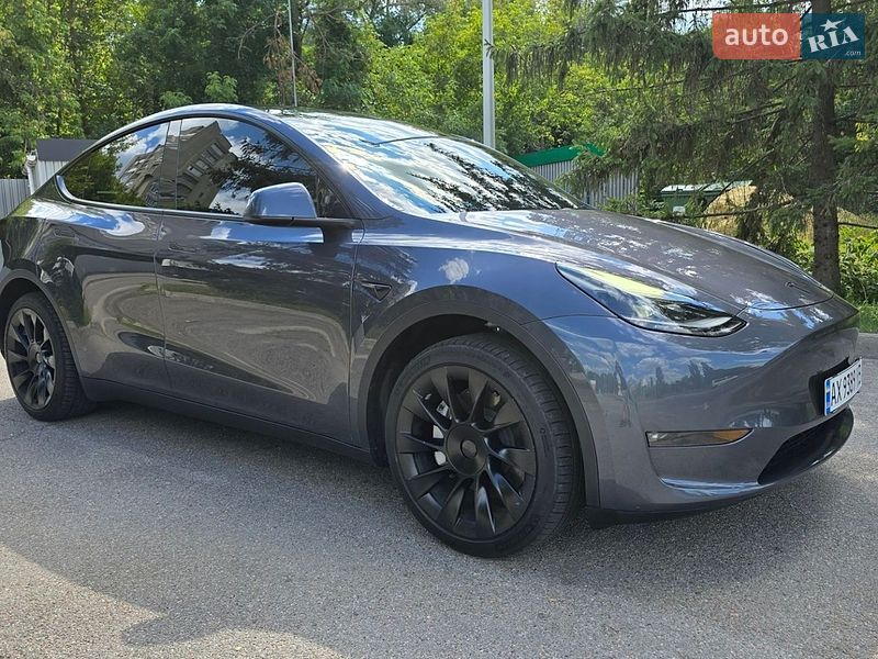 Внедорожник / Кроссовер Tesla Model Y 2023 в Харькове