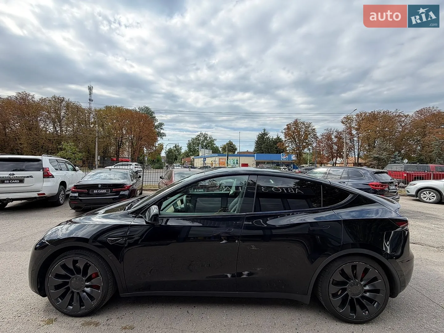 2022 Tesla Model Y - мініатюра 9