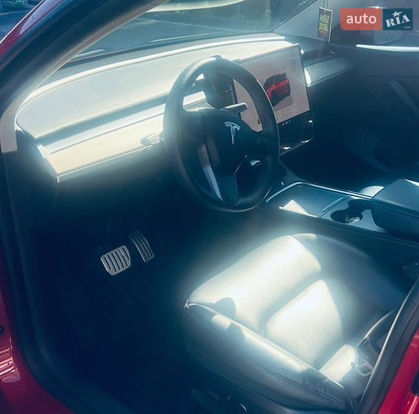 Позашляховик / Кросовер Tesla Model Y 2022 в Самборі