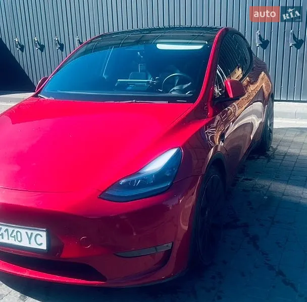 Tesla Model Y 2022